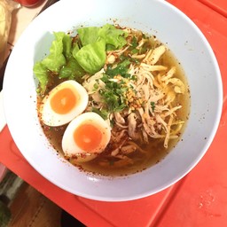 ก๋วยเตี๋ยวไก่ฉีก