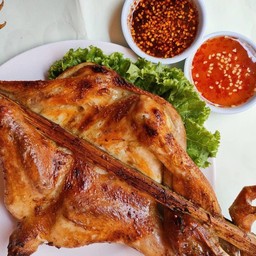 ไก่บ้านย่างสมุนไพร