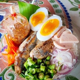 เด็กเส้น ขนมจีนสูตรคุณยาย