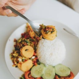 ข้าวเต้าหู้คั่วพริกเกลือ