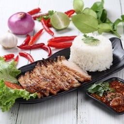 ลาบ11 อีสานจานเดี่ยว
