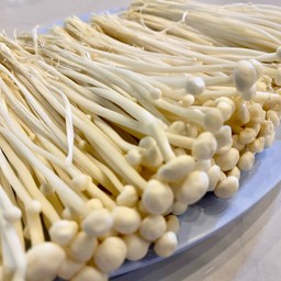 เห็ดเข็มทอง