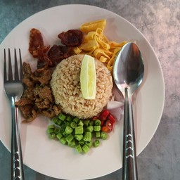 ข้าวคลุกกะปิ ต้นโพธิ์