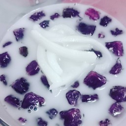 บัวลอยมันม่วง