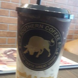 Iced Macchiato - มัคคิอาโต้เย็น