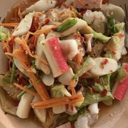 ยำแซ่บ & อาหารตามสั่ง  ส้มตำ