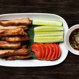 เนื้อหมูย่าง