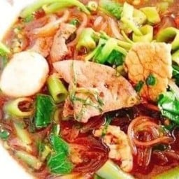 ก๋วยเตี๋ยวเรืออยุธยา(ข้างเทคนิคมีนบุรี)