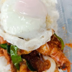 กะเพราปลาหมึก