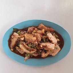 น้ำตกหมู