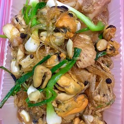 กุ้งอบวุ้นเส้น สูตรคุณแม่(ถนนคนเดิน)