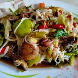 ตำชั่วขนมจีน+ผัวลวก