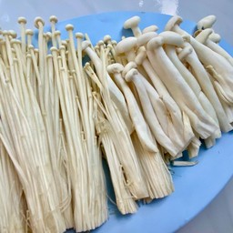 ชุดเห็ดรวม