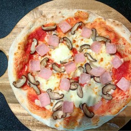 Ham & Mushroom Pizza