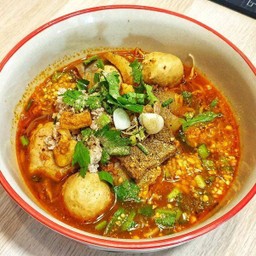 เส้นหมี่ขาวต้มยำโบราณ