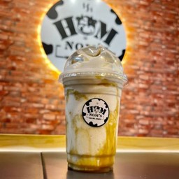 นมสด คาราเมล พร้อมวิป