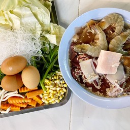 ชุดจัมโบ้