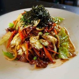 ยากิโซบะเนื้อ