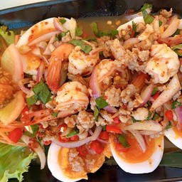 คุณชายไข่ระเบิด