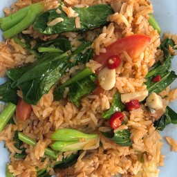 ดานิชกระเพราปากเปิด อ่อนนุช 56