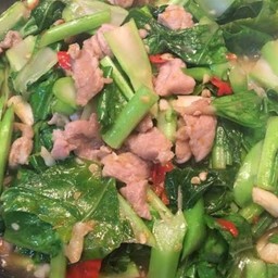ผัดผักคะน้า (เป็นกับ)