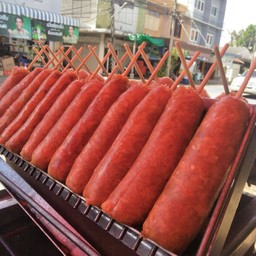 ไส้กรอกหมูจัมโบ้วุ้นเส้น