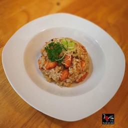 ข้าวผัดปลาแซลมอน