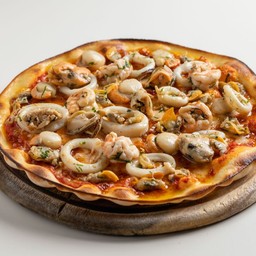 พิซซ่าซีฟู้ด