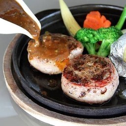 สเต็กเนื้อสันในห่อเบคอน(เนื้อไทย)