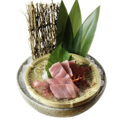 Chutoro Sashimi (3pcs.)