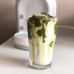 มัทฉะลาเต้เย็น(นมเหนียว)