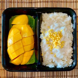 ข้าวเหนียวมะม่วง น้ำดอกไม้(ชุดใหญ่)