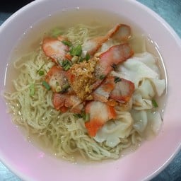บะหมี่เกี๊วยนำ้