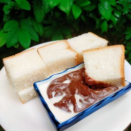 ขนมปังนึ่ง ช็อคโกแลต