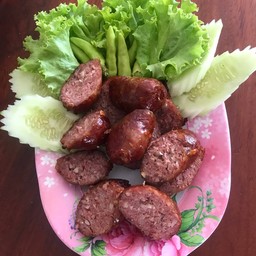 ทอดไส้กรอกหมู