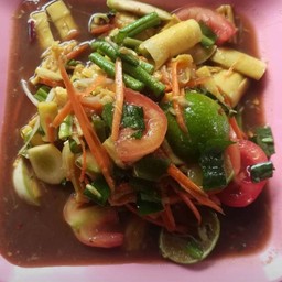 ตำหน่อไม้