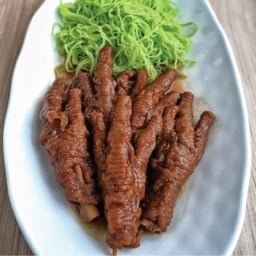 ขาไก่ตุ๋นจักรพรรดิ