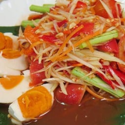 ตำไทย+ไข่เค็ม Thai papaya salad + salted egg