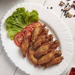 ปีกกลางไก่ทอด