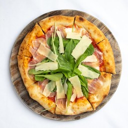 พิซซ่าพาร์ม่าแฮมและเห็ด