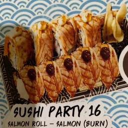 Sushi party 16