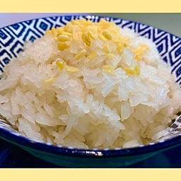 ข้าวเหนียวมูน (0.5 กิโลกรัม)