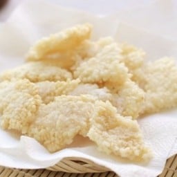 튀김 누룽지 นุรึงจีทอด