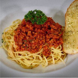 สปาเก็ตตี้โบโลเนส ซอสเนื้อ