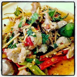 ผัดฉ่า ปลากราย