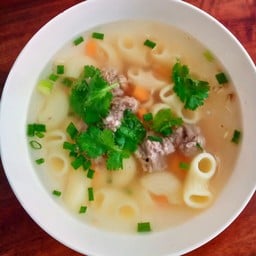 ซุปมักกะโรนี (หมูสับ)