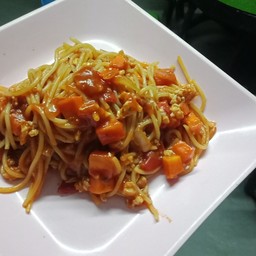 ร้าน น้องฟาสต์อาหารตามสั่ง (ร้อยเอ็ดพลาซ่า)