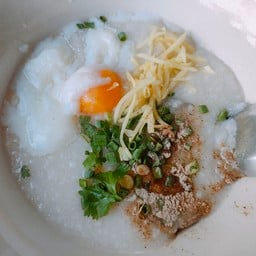 ร้านโจ๊กป้าหนู @เทพารักษ์