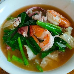 ราดหน้าทะเล