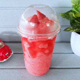 สตรอว์เบอร์รี่ปั่น - Strawberry Frappe